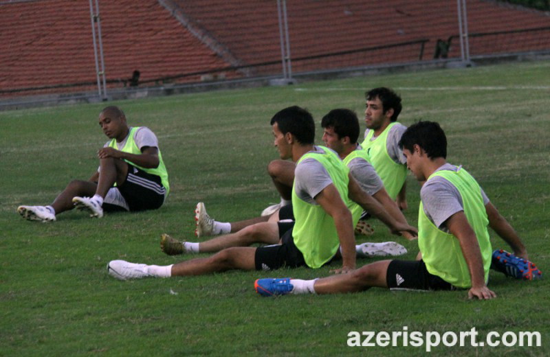 "Neftçi" "Partizan"a qarşı ilk məşqinə çıxdı - FOTO