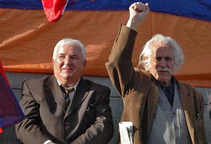 Erməni müxalifəti: «Məxməri inqilab başladı!» - VİDEO – FOTOSESSİYA