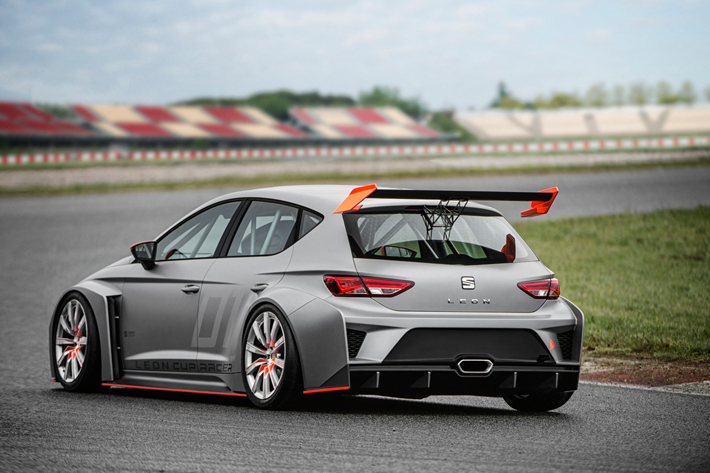 Seat Leon yarışa hazırlandı - FOTO