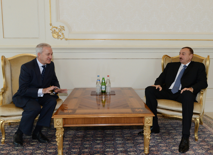 Prezident İlham Əliyev bir sıra görüşlər keçirib - YENİLƏNİB - FOTO
