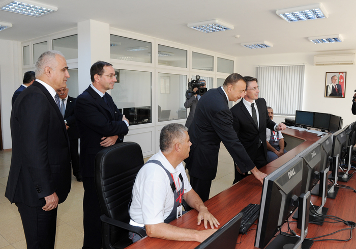 Prezident İlham Əliyev: "Azərbaycanda qeyri-neft sektorunun inkişafına çox böyük diqqət göstərilir" - YENİLƏNİB - FOTO