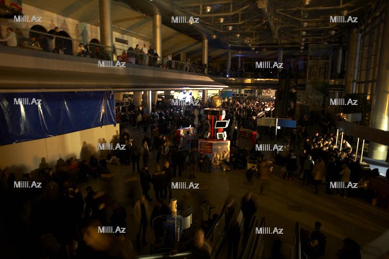 Moskva hava limanlarının "donu açılır" - FOTOSESSİYA