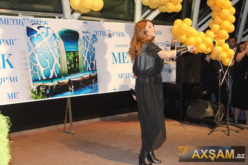 Aygün Kazımovanın konsertində yaşananlar - FOTO