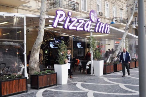 Azərbaycanda məşhur pizza restoranına qadağa qoyuldu - FOTO
