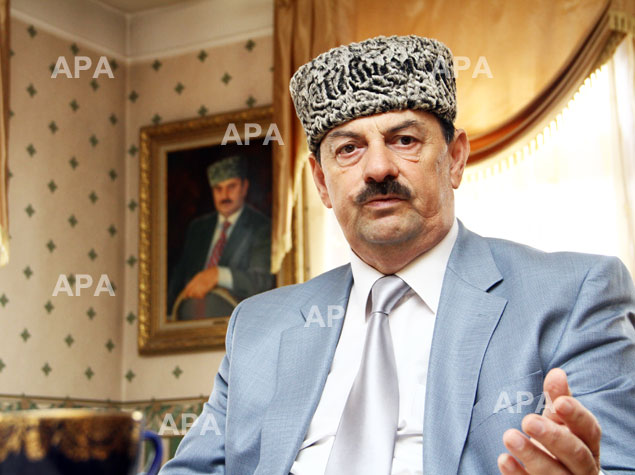 Ağaxan Abdullayev: "25-30 tələbənin içindən bir Alim Qasımov çıxırsa, mənə bəs edir" - FOTO