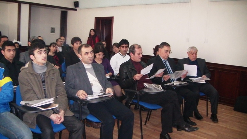 İlin romanı və onilliyin əsəri seçildi - FOTO