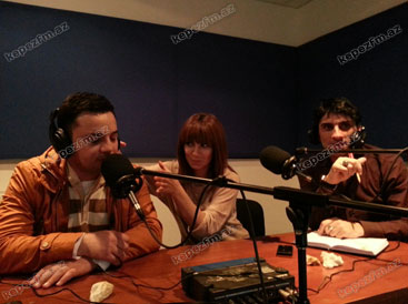 Müğənni Ayaz Qasımov Kəpəz FM-in qonağı olub - FOTO