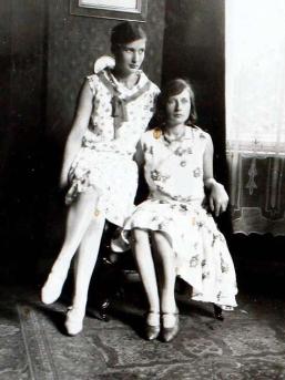 106 yaşlı bakirə – FOTO