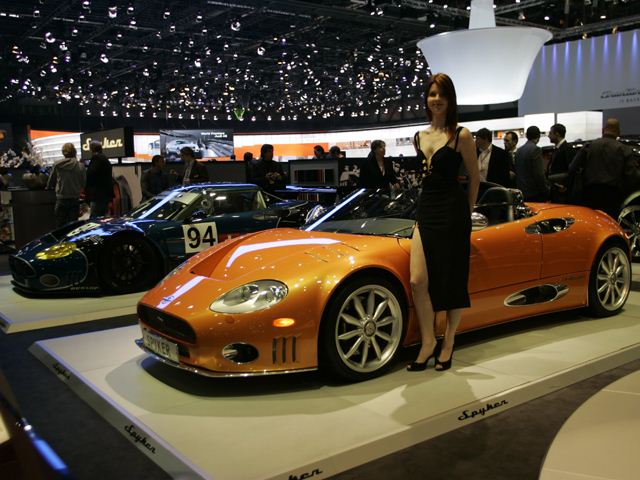 Spyker  sürpriz hazırlayıb - FOTOSESSİYA