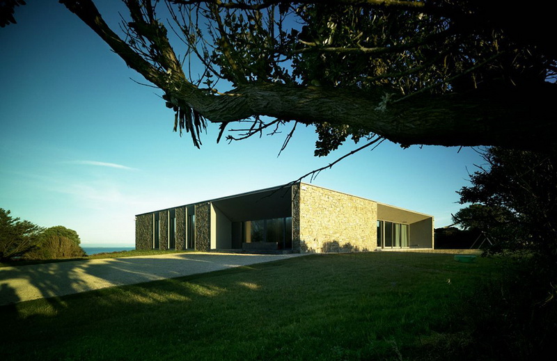 Dəniz sahilində irland evi - FOTO