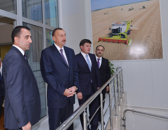 Prezident İlham Əliyev: "Biz bütün dövrlərdə, müstəqilliyin son 20 ili ərzində inamla irəliyə gedirik, öz gücümüzü artırırıq, iqtisadiyyatımızı gücləndiririk" - YENİLƏNİB - FOTO