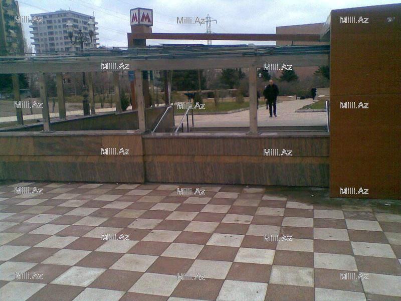 "Azadlıq prospekti" metrosunun çıxışı niyə "soyunduruldu"? - FOTO - YENİLƏNİB