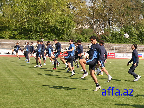 Millimizin Almaniyada açıq məşqi – FOTO