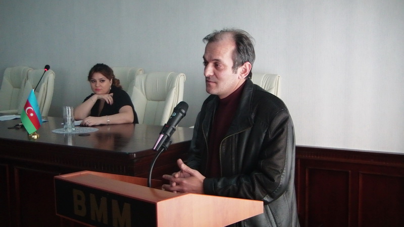 İlin romanı və onilliyin əsəri seçildi - FOTO