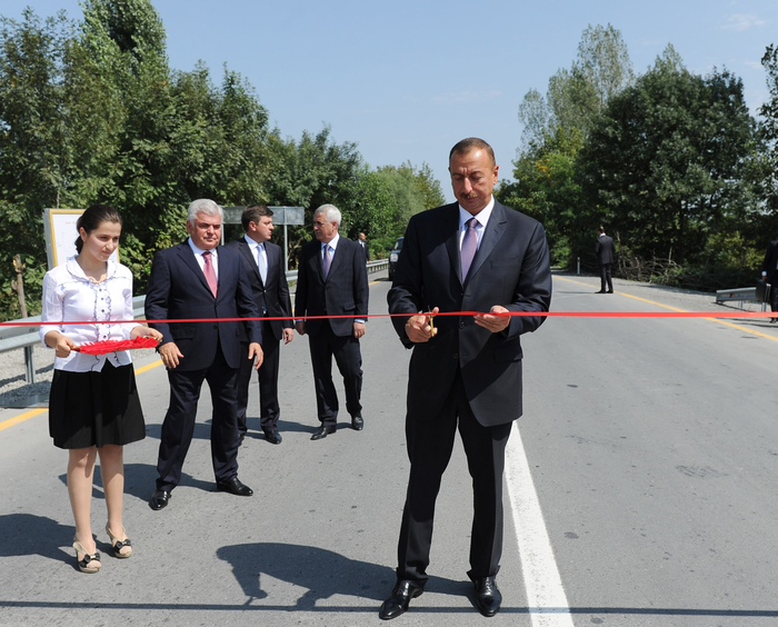Prezident İlham Əliyev: "Biz bütün dövrlərdə, müstəqilliyin son 20 ili ərzində inamla irəliyə gedirik, öz gücümüzü artırırıq, iqtisadiyyatımızı gücləndiririk" - YENİLƏNİB - FOTO