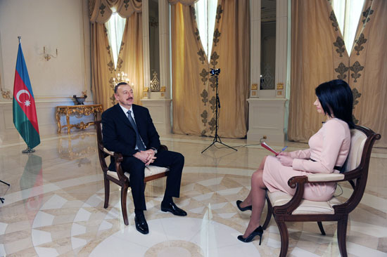 Prezident İlham Əliyev: "Təhlükəsizlik Şurasının Liviyaya dair qətnamələri bir neçə saat sonra həyata keçirilməyə başlandı, Dağlıq Qarabağa dair qətnamələr 18 ildir icra olunmur" - FOTO