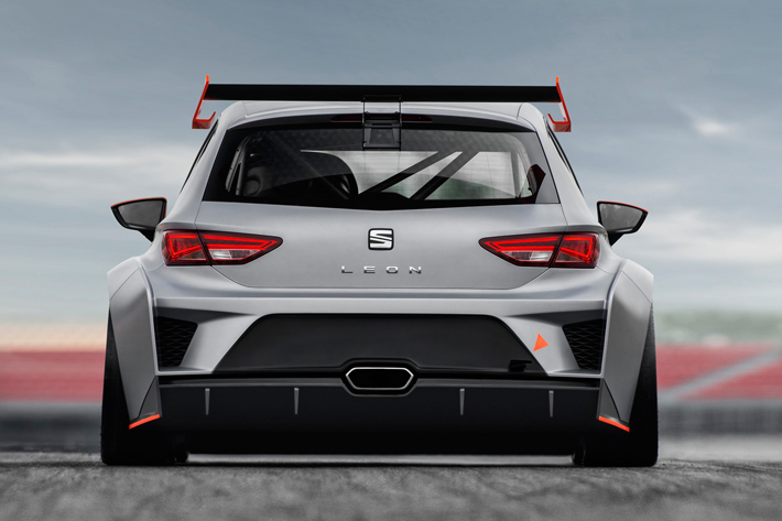 Seat Leon yarışa hazırlandı - FOTO