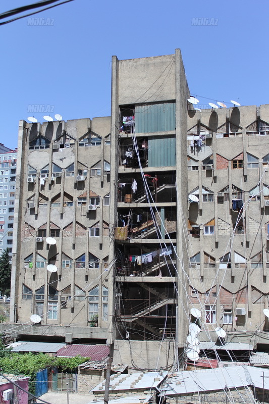 Bakının ürəkbulandıran səmti, bunu kimsə görmür? - FOTO