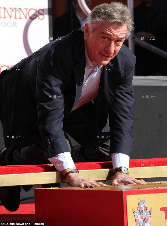 Robert de Niro iz buraxdı - FOTO