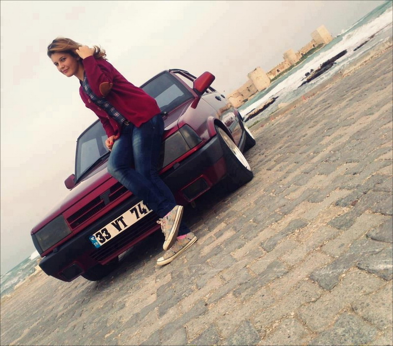 Bu da Gürkanın "Tofaş" qızları - FOTO