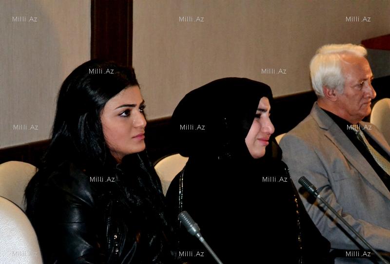 Vaxtsız vəfat edən azərbaycanlı müğənninin qızı kameralar qarşısında hönkürdü - YENİLƏNİB - VİDEO - FOTOSESSİYA