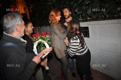 Hürrem sevgilisini qadının əlindən zorla qurtardı - FOTOSESSİYA