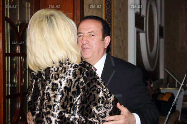 Azərbaycanlı müğənnilər "vur-çatlasın"da - FOTOSESSİYA