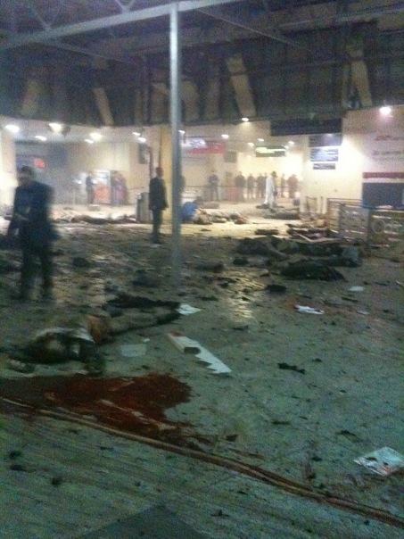 "Domodedovo"da partlayış: 35 ölü, 180 yaralı - YENİLƏNİR-VİDEO-FOTO