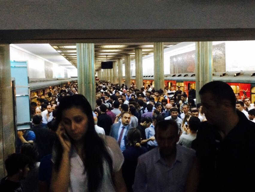 Bakı metrosunda baş verən yanğının səbəbi açıqlandı - YENİLƏNİB - FOTO - VİDEO