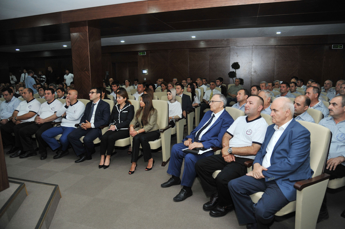 “Baku Steel Company” əsaslı yenidənqurmadan sonra istehsalı dörd dəfə artırıb - FOTO