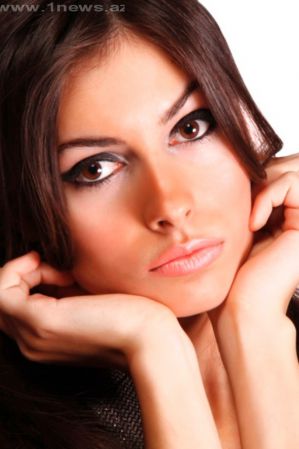 Cazibədar və təvazökar azərbaycanlı model – FOTOSESSİYA