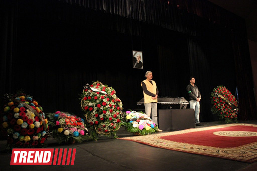 Xalq artisti Nodar Şaşıqoğlu II Fəxri xiyabanda dəfn olundu - YENİLƏNİB - FOTO