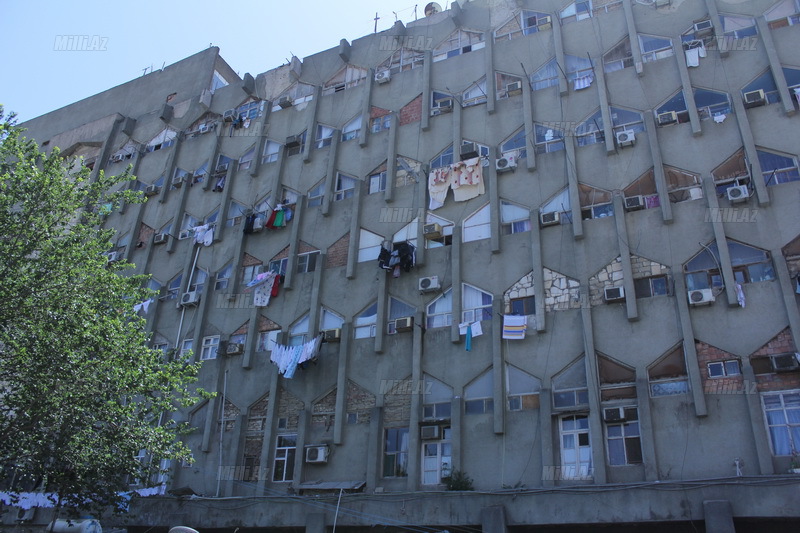 Bakının ürəkbulandıran səmti, bunu kimsə görmür? - FOTO