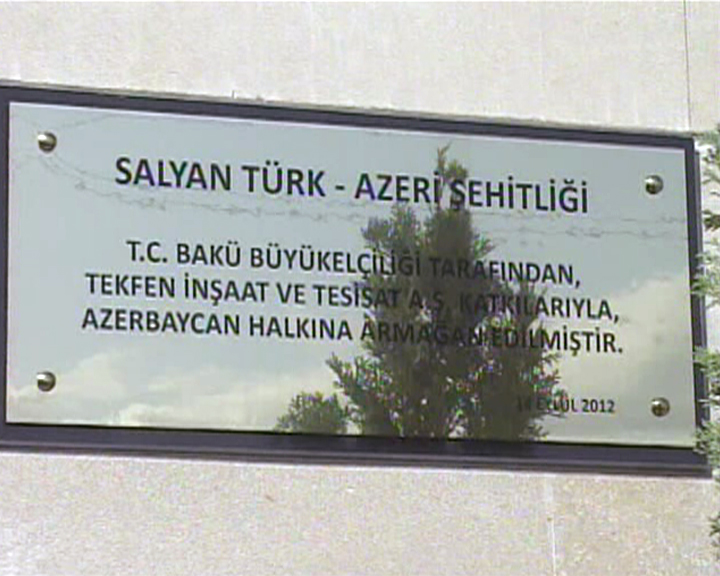 Salyanda türk əsgərinin şərəfinə abidə açılıb - FOTO