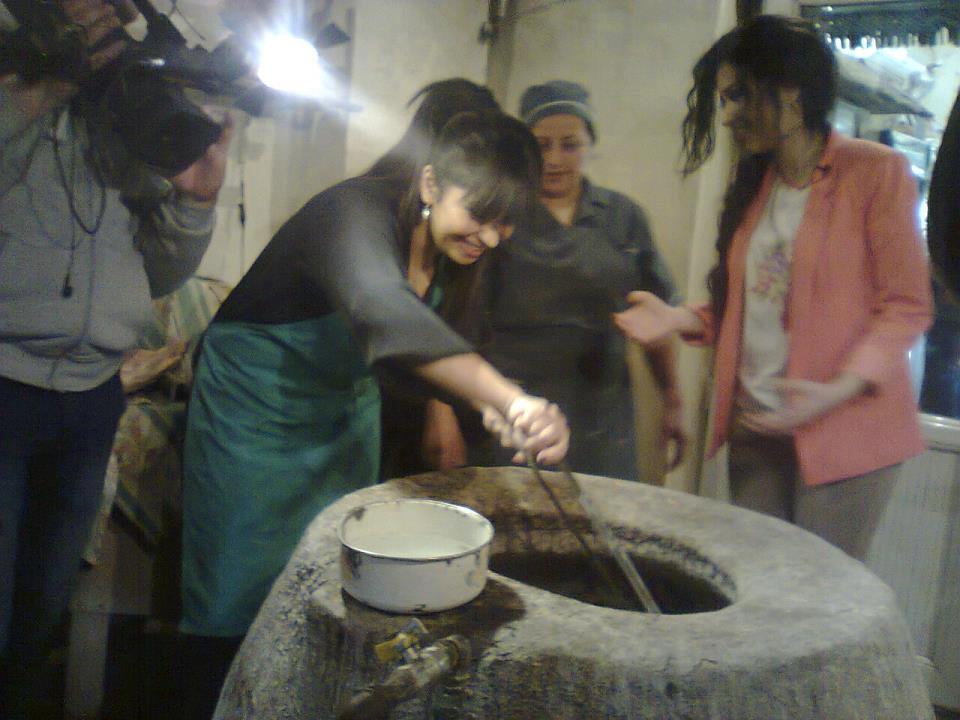 İtkin düşmüş müğənnimizdən xəbər var - FOTO - VİDEO