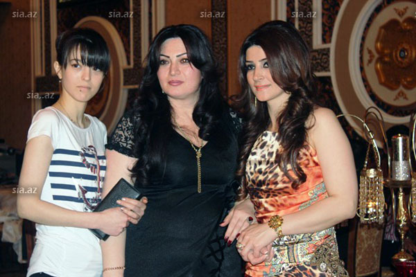 Azərbaycanlı müğənnilər "vur-çatlasın"da - FOTOSESSİYA