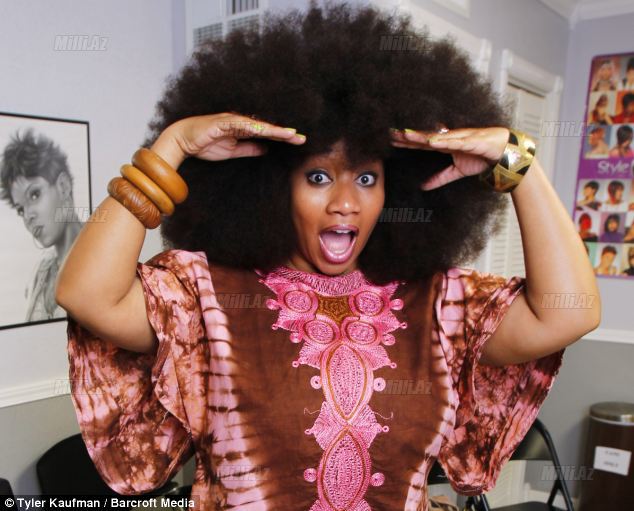 Ən uzun "afro" saçlı qadın: 128 santimetr - FOTO