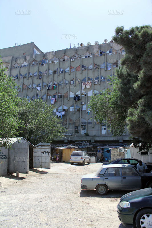 Bakının ürəkbulandıran səmti, bunu kimsə görmür? - FOTO