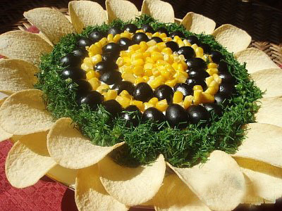 Günün təamı - Novruz süfrəsi üçün gözəl tərtibatlı salatlar - FOTO