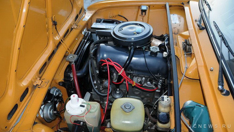 1980-ci ildə istehsal olunan "VAZ 2101" eBay-da satışa çıxarıldı - FOTO
