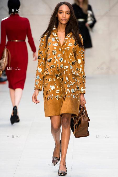Yırtıcılıq və romantika: Burberry-nin yeni kolleksiyası - FOTO