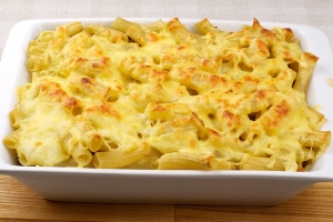 Günün təamı - beşamel souslu makaron - FOTO