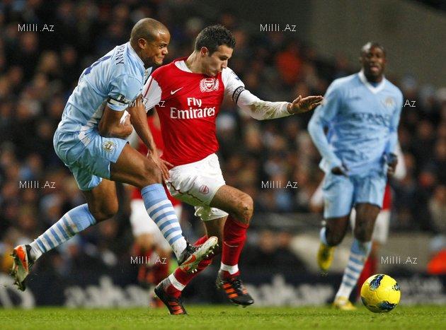 İngiltərə Premyer Liqası: David Silva "Arsenal"ı yıxdı - TURNİR CƏDVƏLİ - FOTOSESSİYA