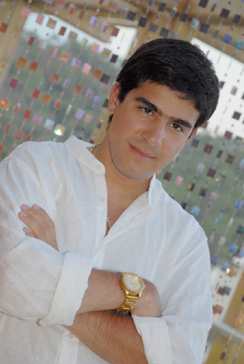 Bəstəkar Emil Şahin bu yayın hitini təqdim edir: "Tənha külək" - VİDEO - FOTO