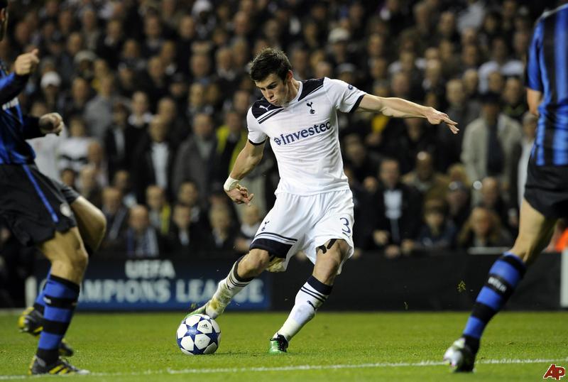 İngiltərədə ilin futbolçusu seçildi - FOTO