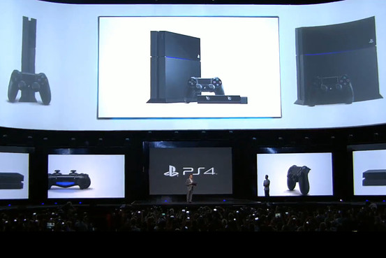 "Sony PlayStation 4"ün qiyməti açıqlandı - FOTO