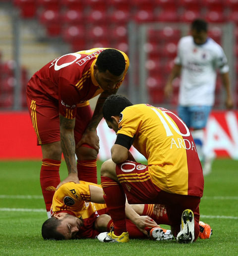 “Qalatasaray”a daha bir zərbə “Trabzonspor”dan – VİDEO–FOTO