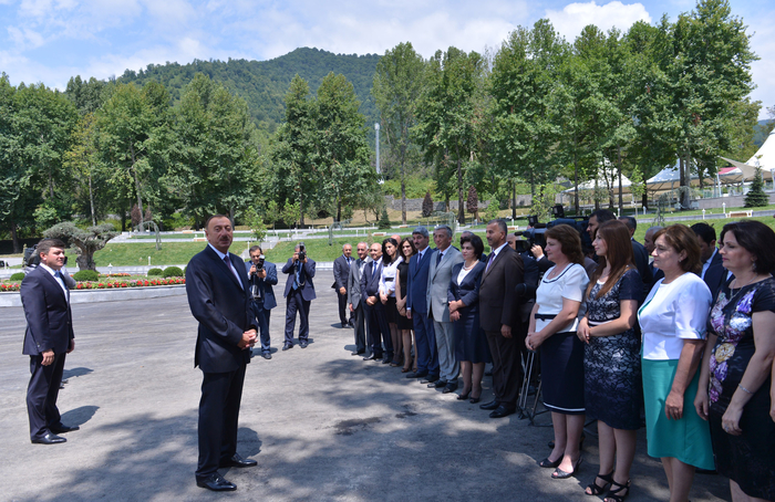 Prezident İlham Əliyev: "Biz bütün dövrlərdə, müstəqilliyin son 20 ili ərzində inamla irəliyə gedirik, öz gücümüzü artırırıq, iqtisadiyyatımızı gücləndiririk" - YENİLƏNİB - FOTO