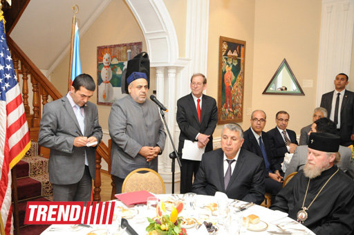 ABŞ-ın Azərbaycandakı səfiri iftar süfrəsi açıb - FOTO