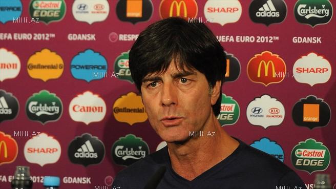 "Avro-2012": Almanlar çətin yunan müdafiəsini yara biləcəklərmi? - FOTOSESSİYA